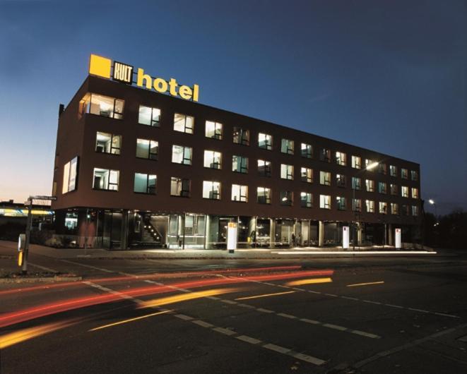 אינגולשטאט Kult Hotel מראה חיצוני תמונה